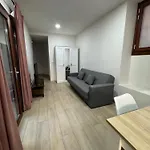 Fuentes Centro 公寓